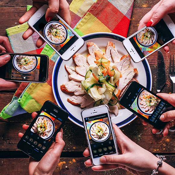 [อัปเดต 2025] ปักหมุด 5 ร้านข้าว-ของกิน 