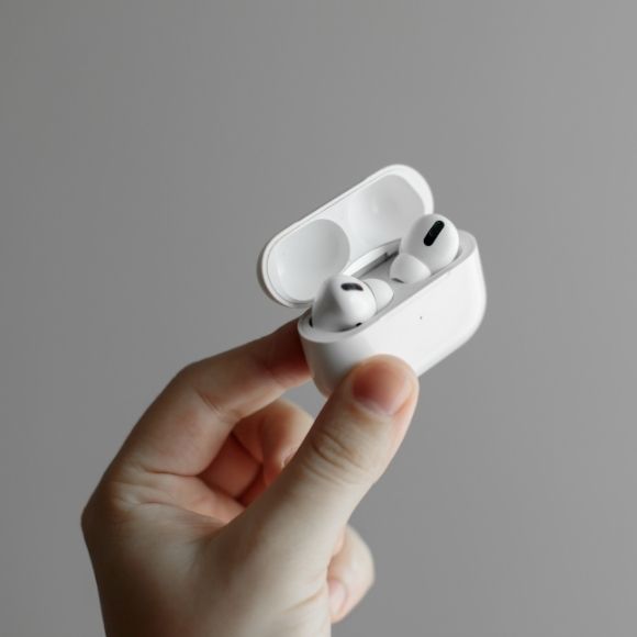 หูฟังบลูทูธ ยี่ห้อไหนดี 2026 ไอเทมลับเสียงเทพ ที่อยากป้ายยา