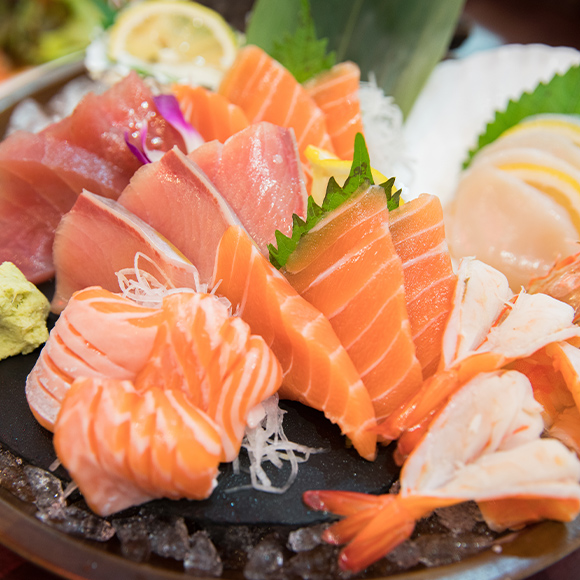 รวมร้านบุฟเฟ่ต์อาหารญี่ปุ่นแซลมอนล้นๆ ซูชิ ซาชิมิ ไม่อั้น!  