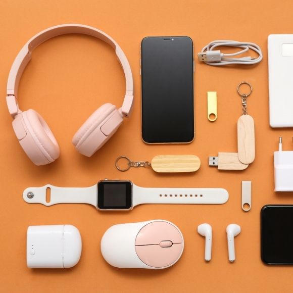 Gadget คืออะไร? มีอะไรบ้าง รวมอุปกรณ์น่าใช้ได้ทั้งที่บ้านและที่ทำงาน