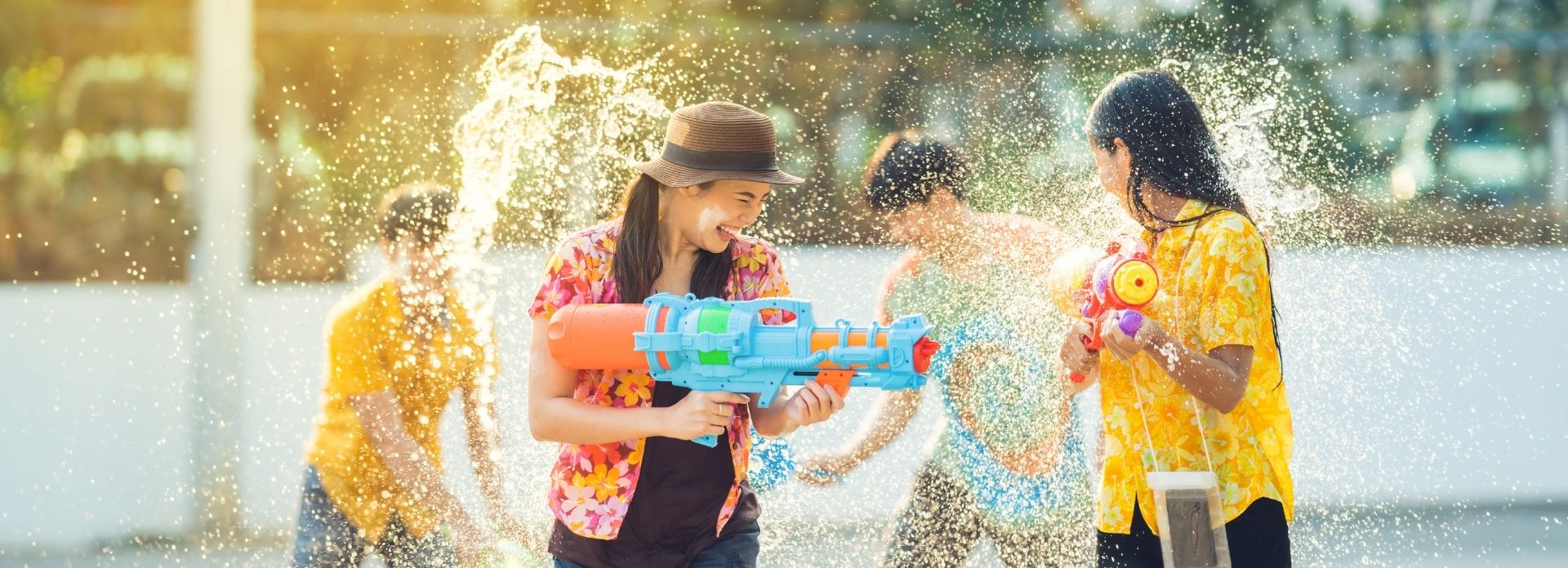 ไอเทมสงกรานต์ ต้องเตรียมอะไรบ้าง? เช็กเลย เตรียมพร้อมก่อนเล่นสงกรานต์