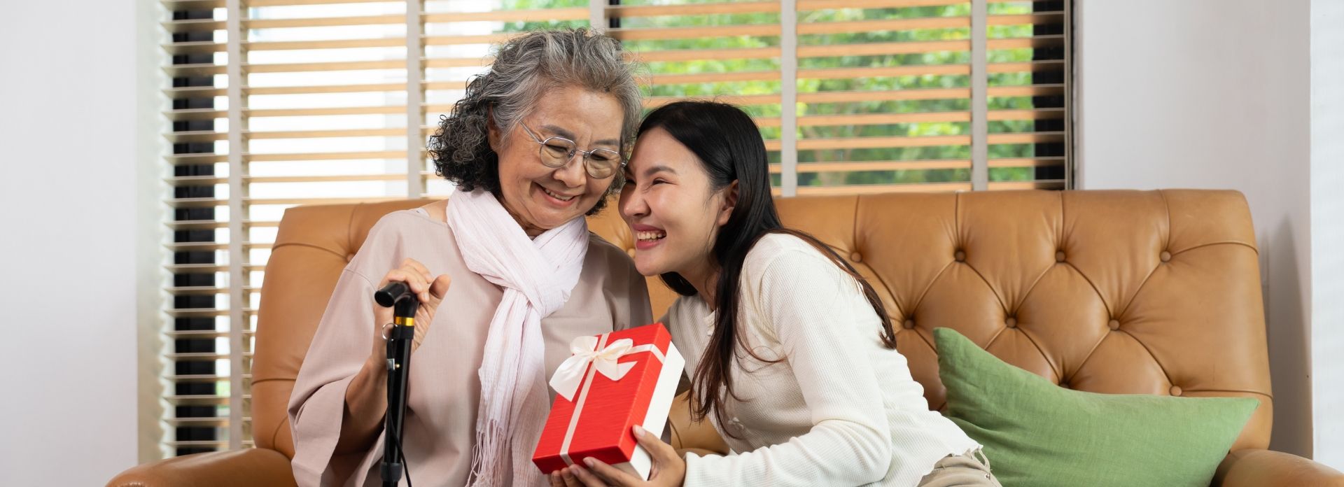 20 ไอเดียของขวัญปีใหม่ให้ผู้ใหญ่ ของถูกใจ มีประโยชน์