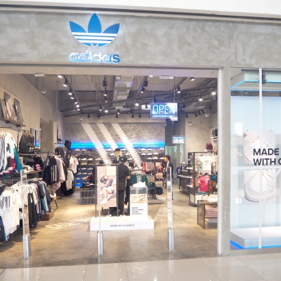 adidas mega store